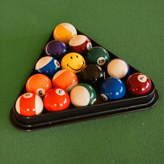 SUCK UK Smiley Şişe Açacağı