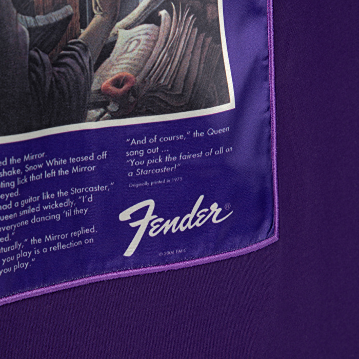 FENDER® Snow White Loose Mor T-Shirt