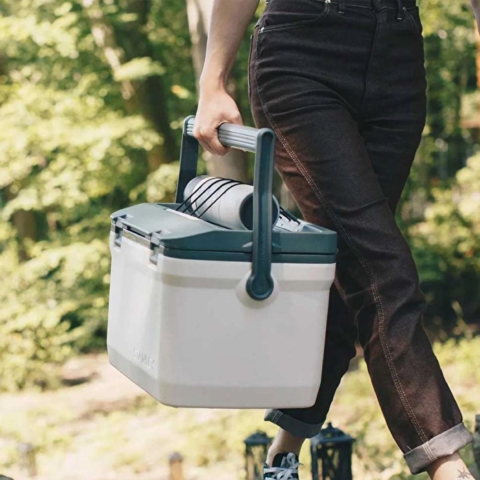 STANLEY 15L Adventure Easy Carry Outdoor Cooler - Beyaz Kamp Buzluğu