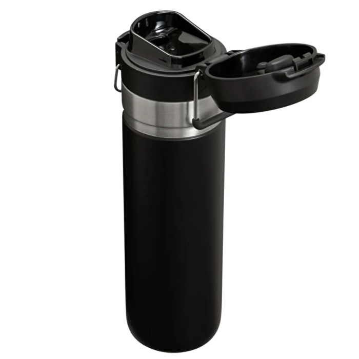STANLEY The Quick-Flip Water Bote .7L / 24oz Black 2.0