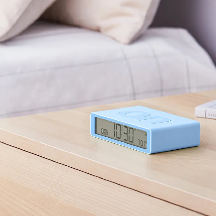 LEXON Flip Klasik Şarj Edilebilir Alarm Saat Açık Mavi