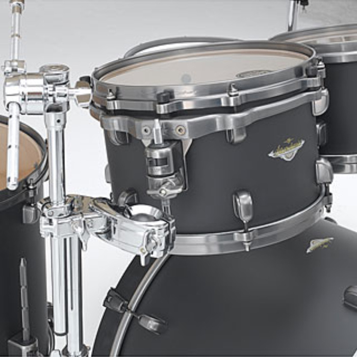 TAMA MA42TZS-FBK Starclassic Maple Flat Black 4 Parça (22B/10T/12T/16F) Akustik Davul Seti