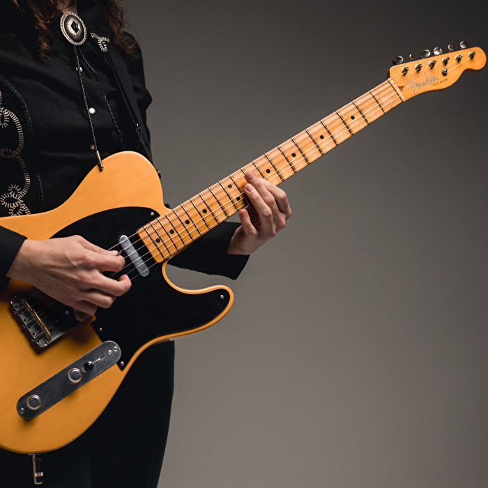 Fender 75th Anniversary Road Worn 1951 Telecaster Akçaağaç Klavye Butterscotch Blonde Elektro Gitar
