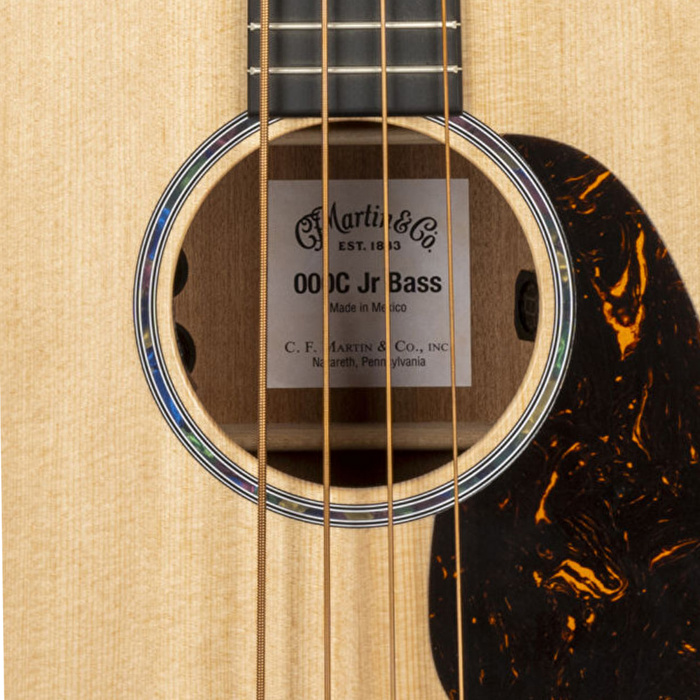 Martin 000C JR E Elektro Akustik Bass Gitar