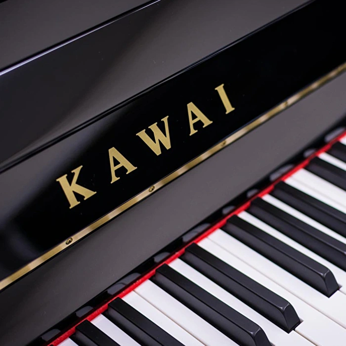 KAWAI K-300(J) ATX4 M/PEP Parlak Siyah Duvar Piyanosu - ATX4 Kulaklık Sistemli - Japon Üretimi