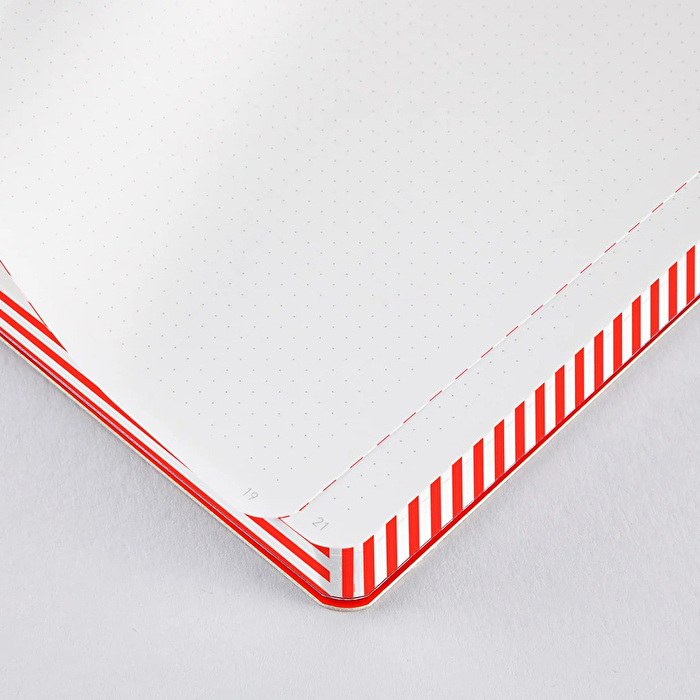NUUNA Graphic S - On Off Defter