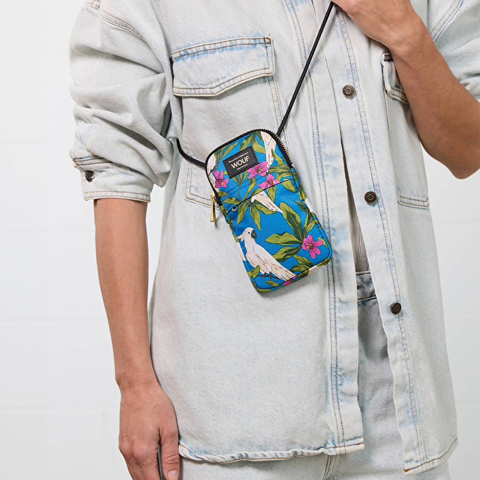 WOUF Gaia Crossbody Phone Bag