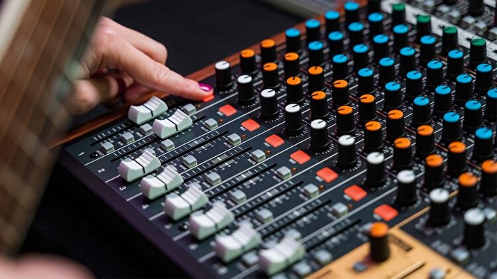 TASCAM MODEL 12 / Analog-Dijital Mixer